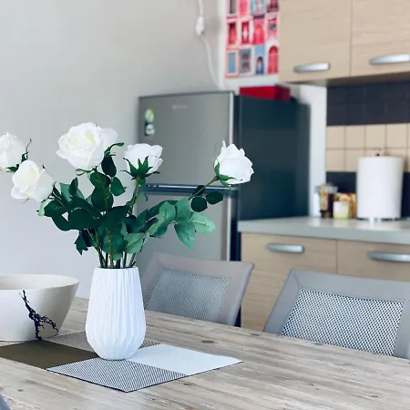 Lägenhet Rosa Bianca Kanálion